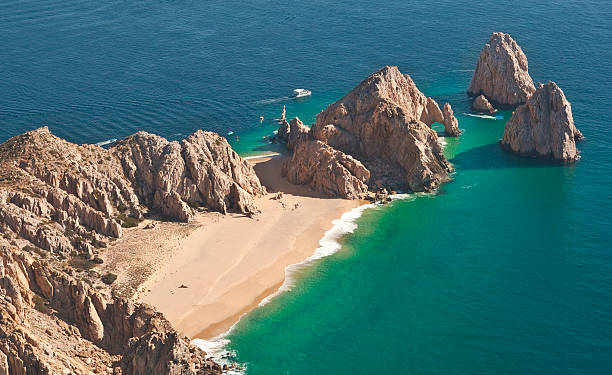 Explore all that a Los Cabos vacation has in store for you!