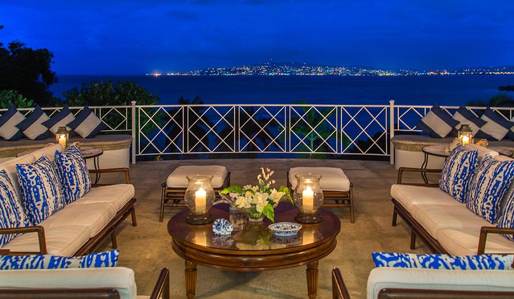 Hillside House on Round Hill