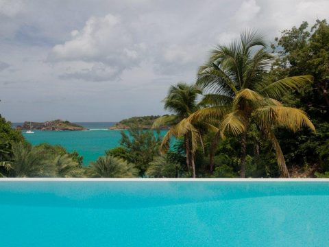 Villa on the Beach in Galley Bay Heights, Antigua