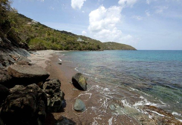 Edge of Paradise photo 7