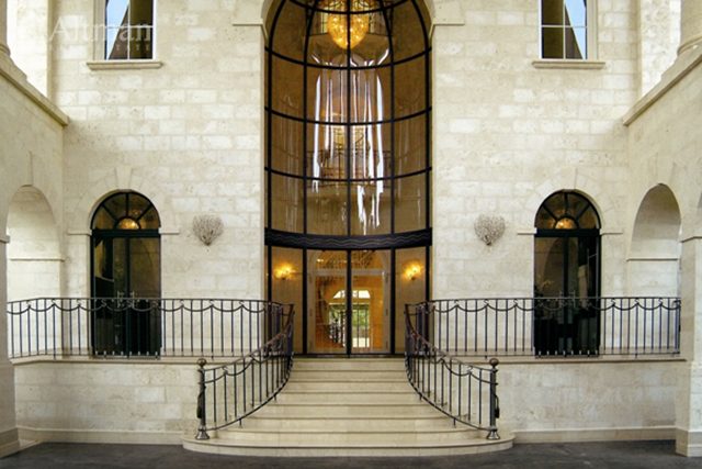 One Sandy Lane photo 4