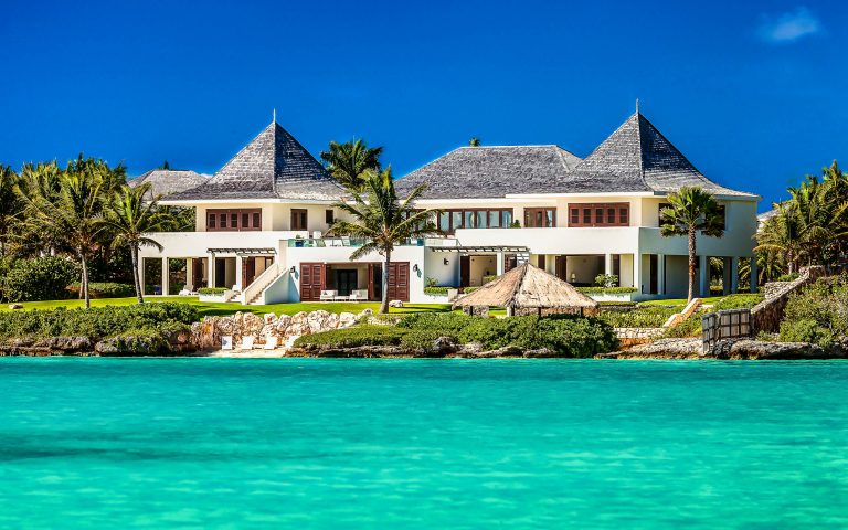 Le Bleu in Little Harbor, Anguilla