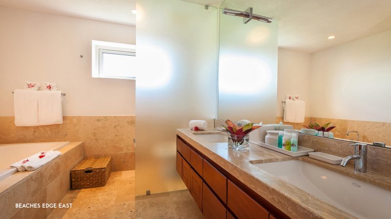 Beaches Edge Villa photo 12