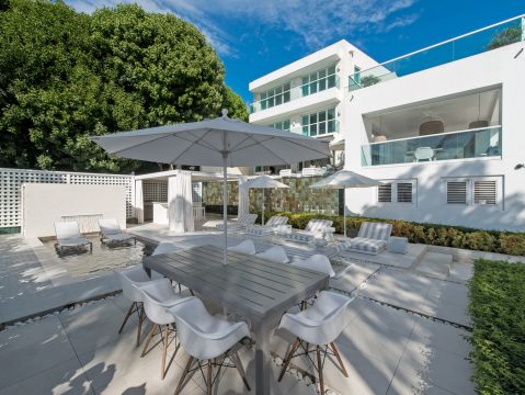 Footprints House & Cottage in St. James, Barbados