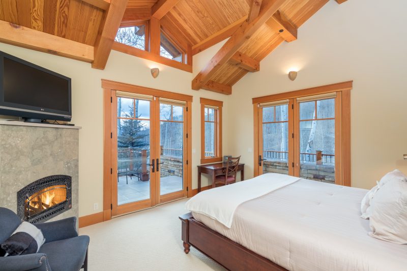 Grand Vista photo 18