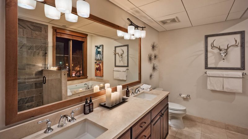 Senators Penthouse at the Olympian photo 9