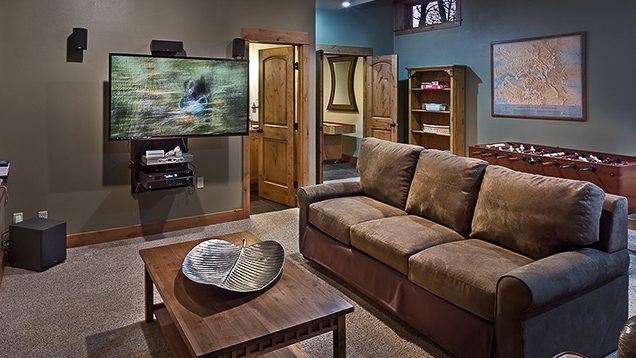 Creekside Chalet photo 5