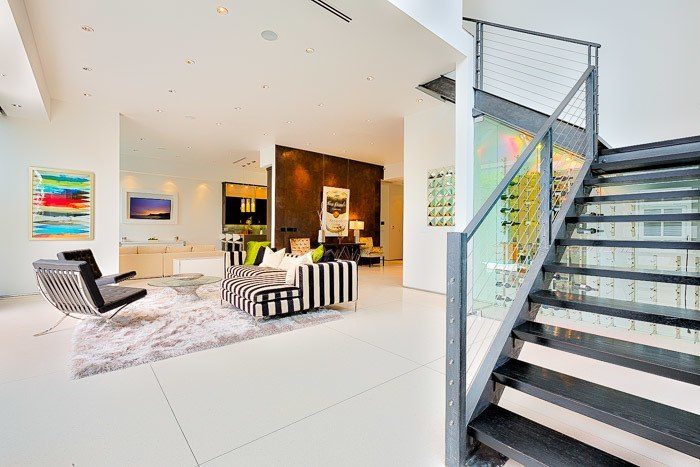 Sunset Strip Contemporary Villa photo 3