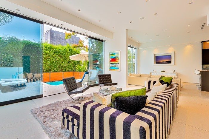 Sunset Strip Contemporary Villa photo 4