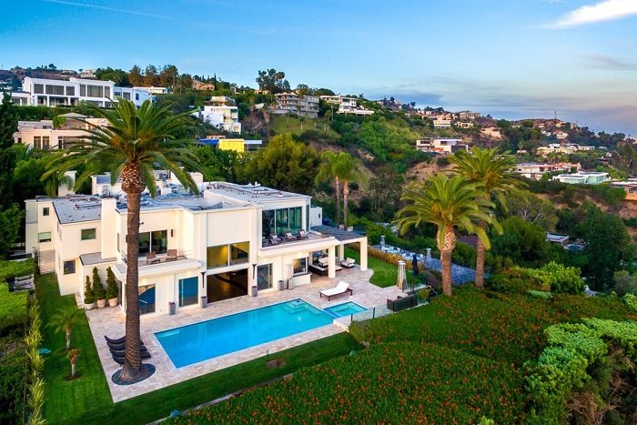 Mockingbird Estate in Hollywood Hills, California