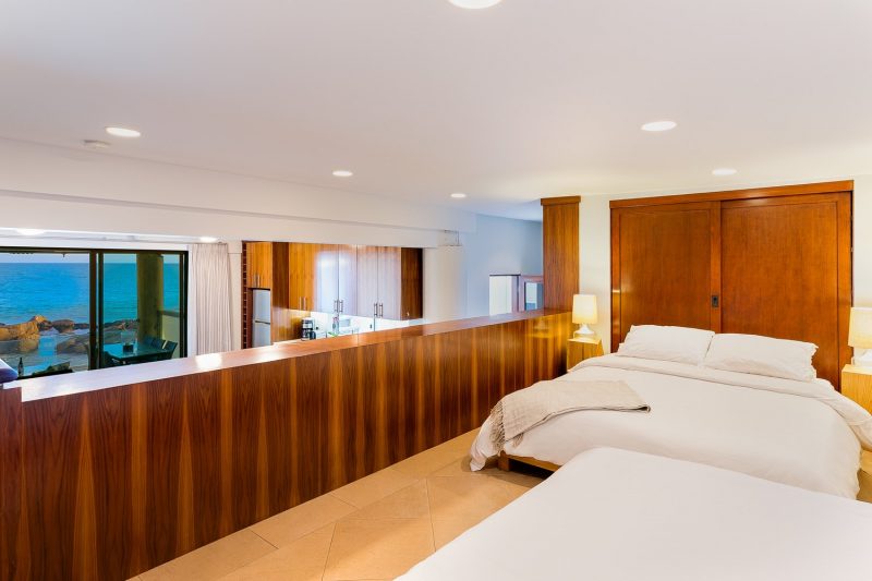 Malibu Seascape Villa photo 16