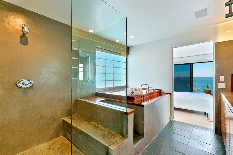 Malibu Seascape Villa photo 23