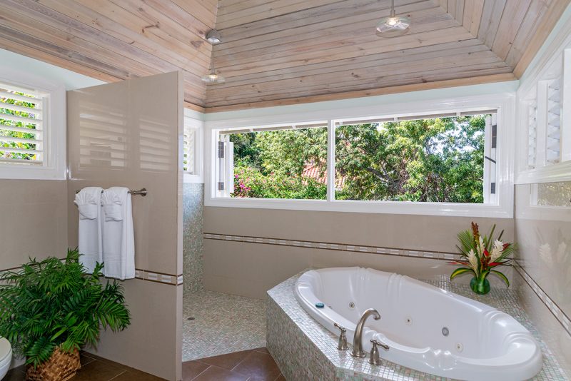 Fairway Manor photo 11
