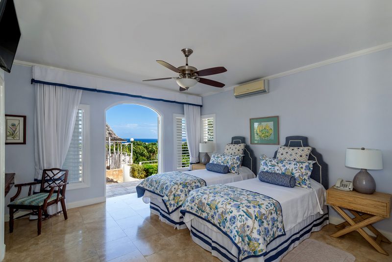 Fairway Manor photo 15