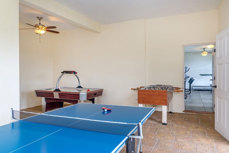Fairway Manor photo 24