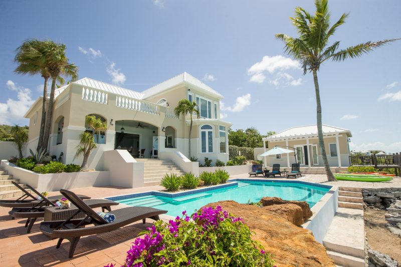 Three Cays Villa photo 5