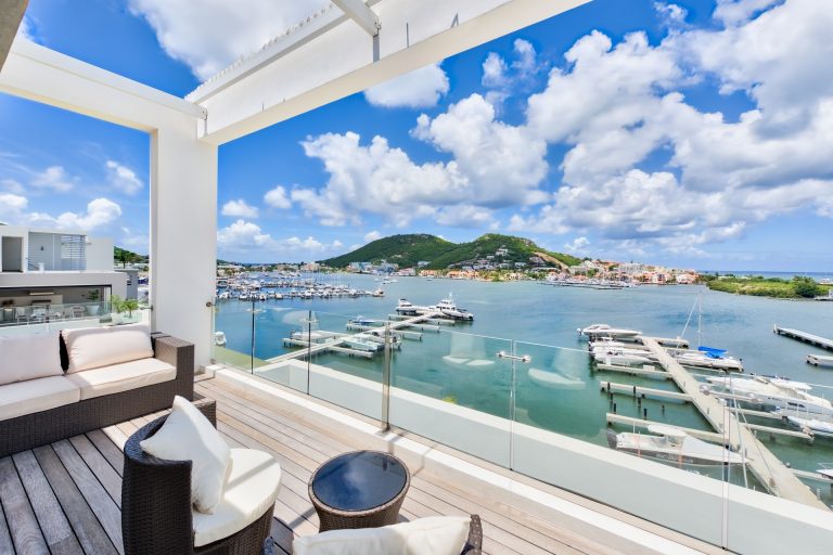 Villa Just Blue in Simpson Bay Lagoon, St. Martin