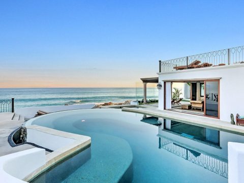 Daydreaming about returning to the days of traveling?
