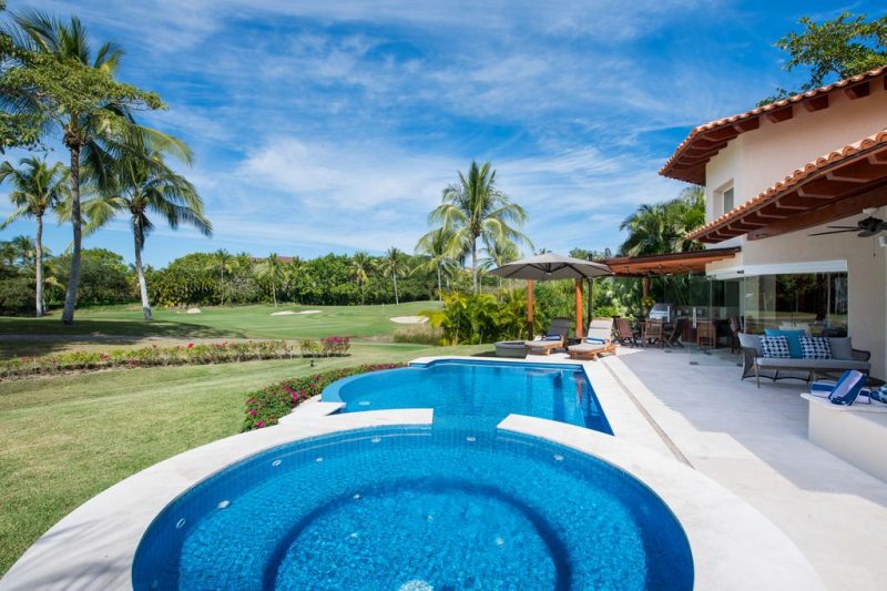 Four Bedroom Las Palmas photo 2