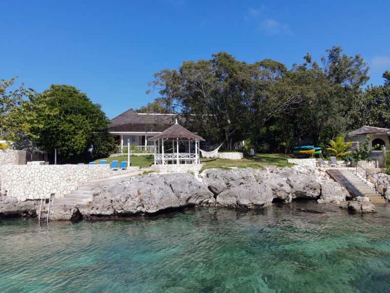 Sea Haven on Discovery Bay photo 2