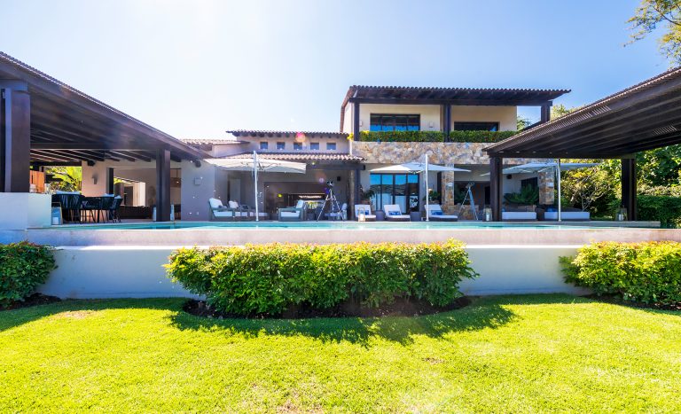 Estate Polaris in Kupuri, Punta Mita