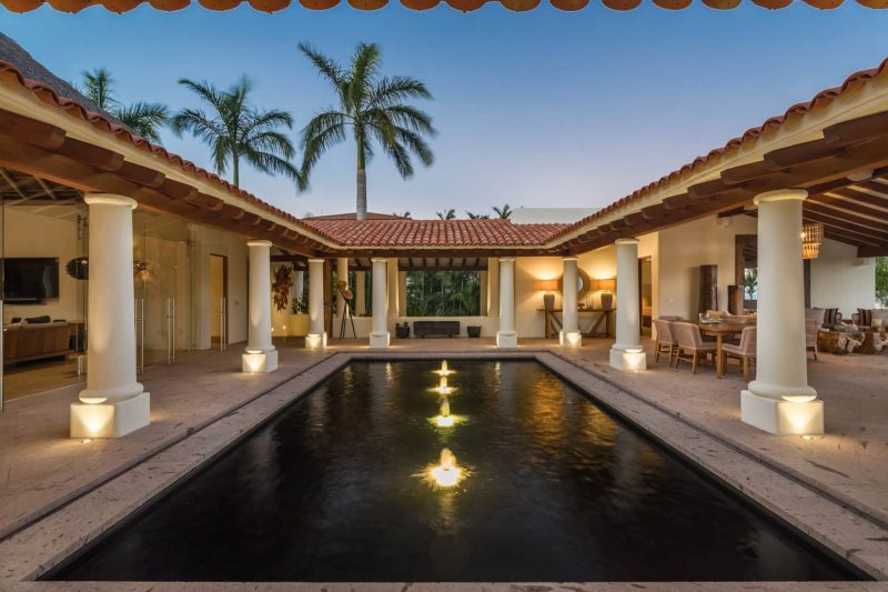 Lagos 5 Bedroom Villa photo 12