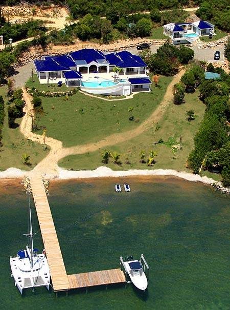 Lagon Bleu in Terres Basses, St. Martin