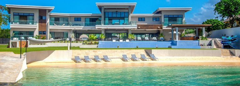 Happy Hour in Discovery Bay, Jamaica