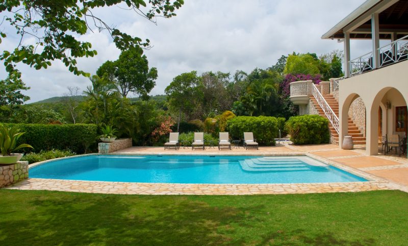 Jus' Paradise Golf Villa in Rose Hall photo 2