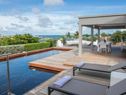 Villa Z'Abricot in Orient Bay, St. Martin
