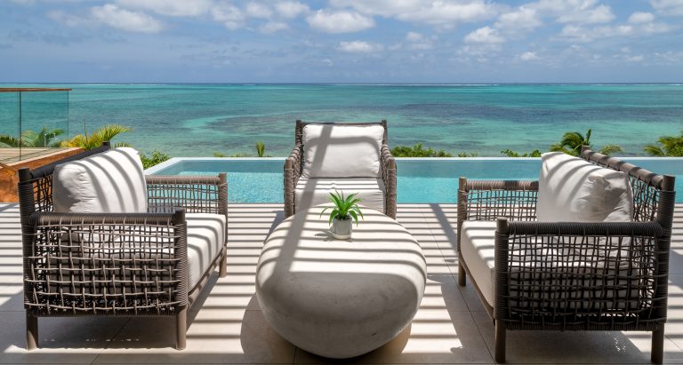 Beach Enclave North Shore (4 Bed Beachfront) in Babalua Beach, Turks and Caicos