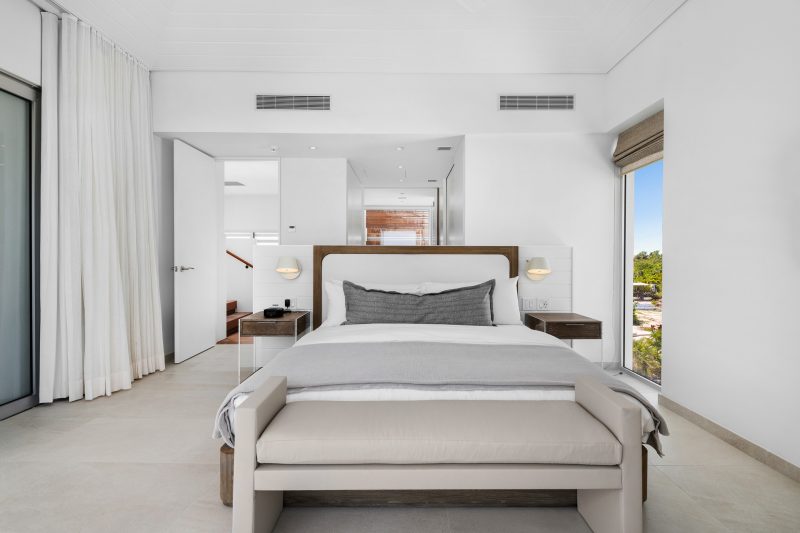 Beach Enclave Grace Bay (5 Bed Ocean View) photo 15
