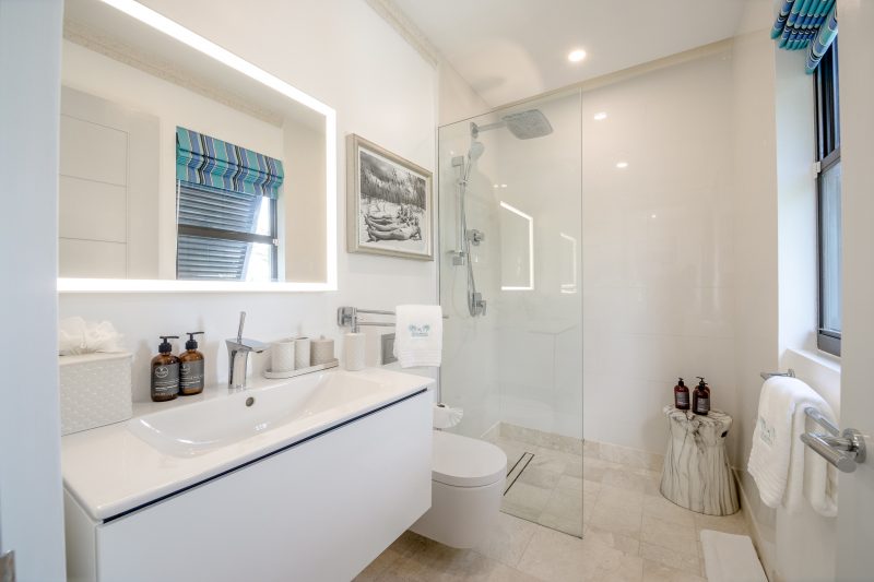 Dolphin Beach House photo 12