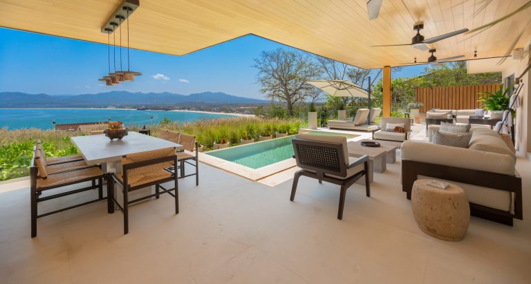 Villa de Paz in Iyari, Punta Mita