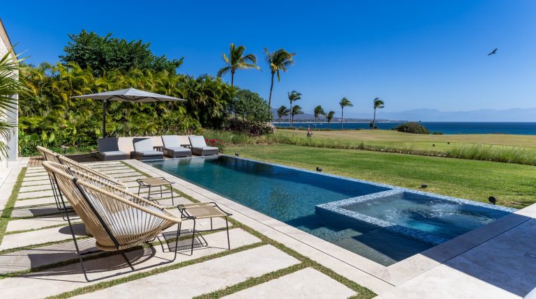 Lagos 11 in Lagos del Mar, Punta Mita