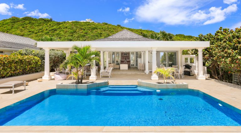 La Perla Classic in Terres Basses, St. Martin