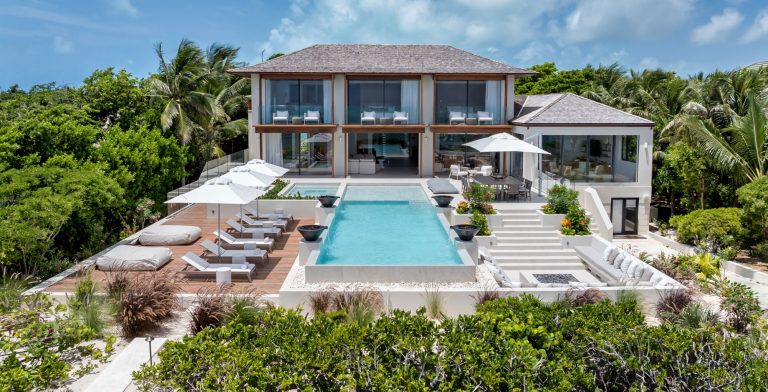 Seafire in Grace Bay, Turks and Caicos