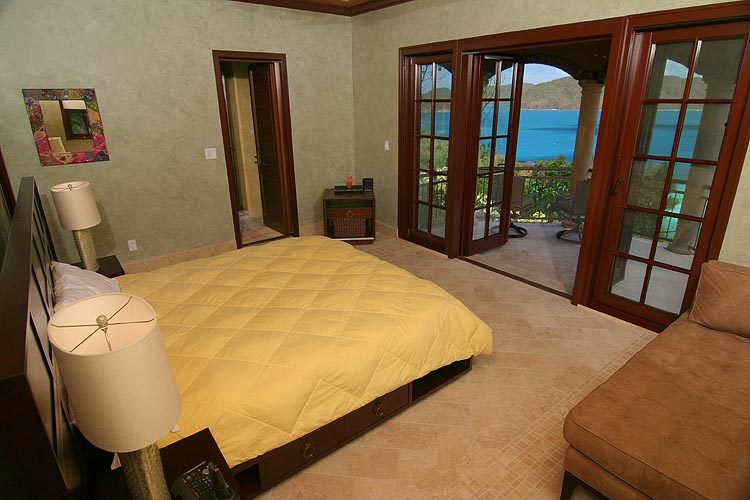 Cinnamon Breeze photo 13